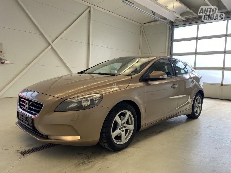 Volvo V40 2013 m Hečbekas