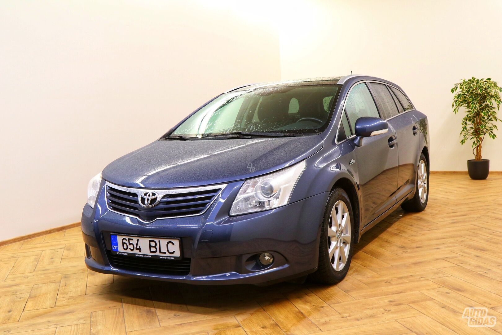 Toyota Avensis 2011 m Universalas