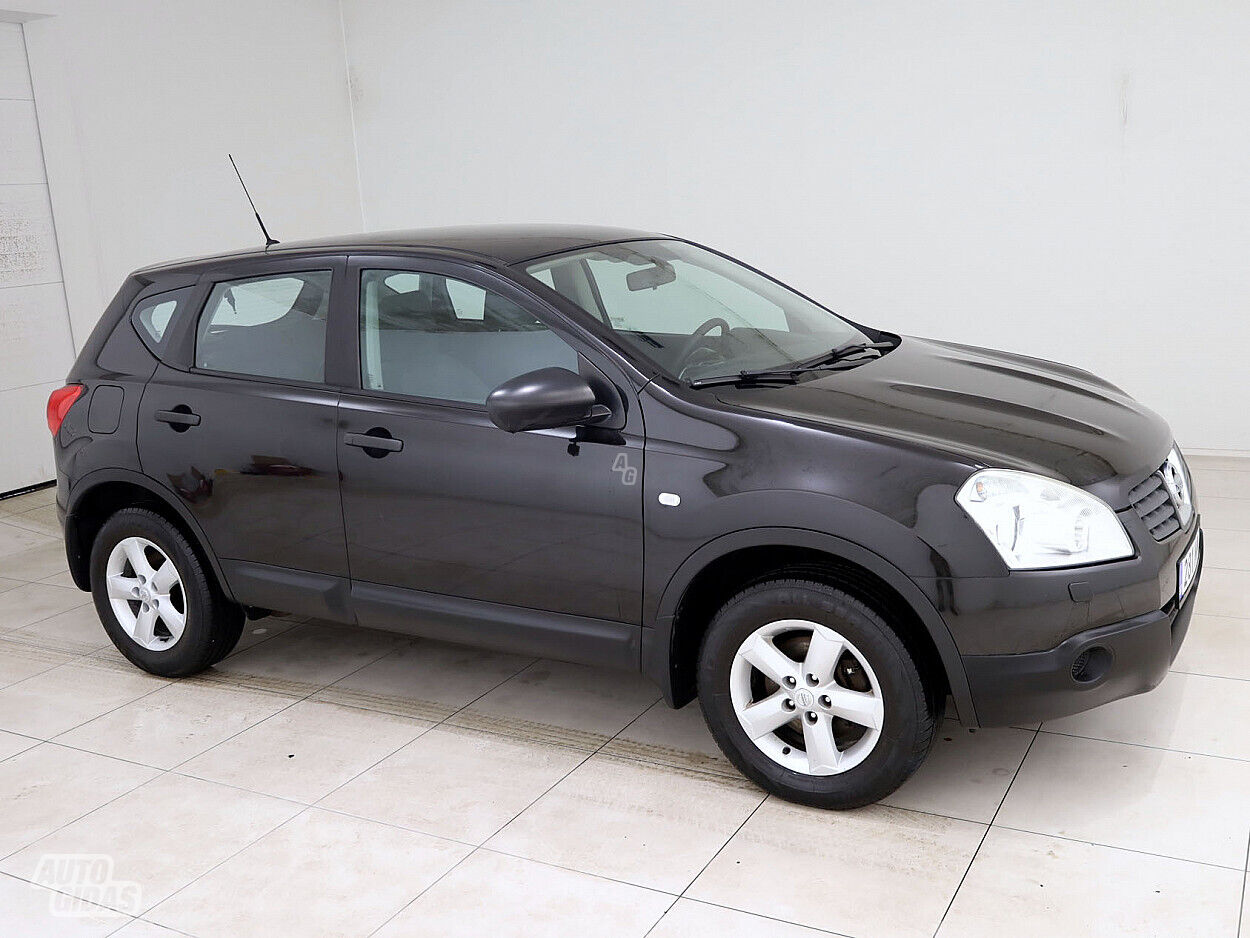 Nissan Qashqai 2009 y Off-road / Crossover