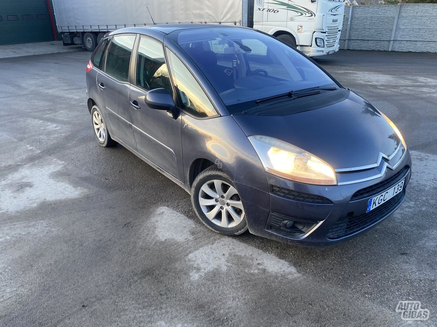 Citroen C4 Picasso 2007 y Hatchback