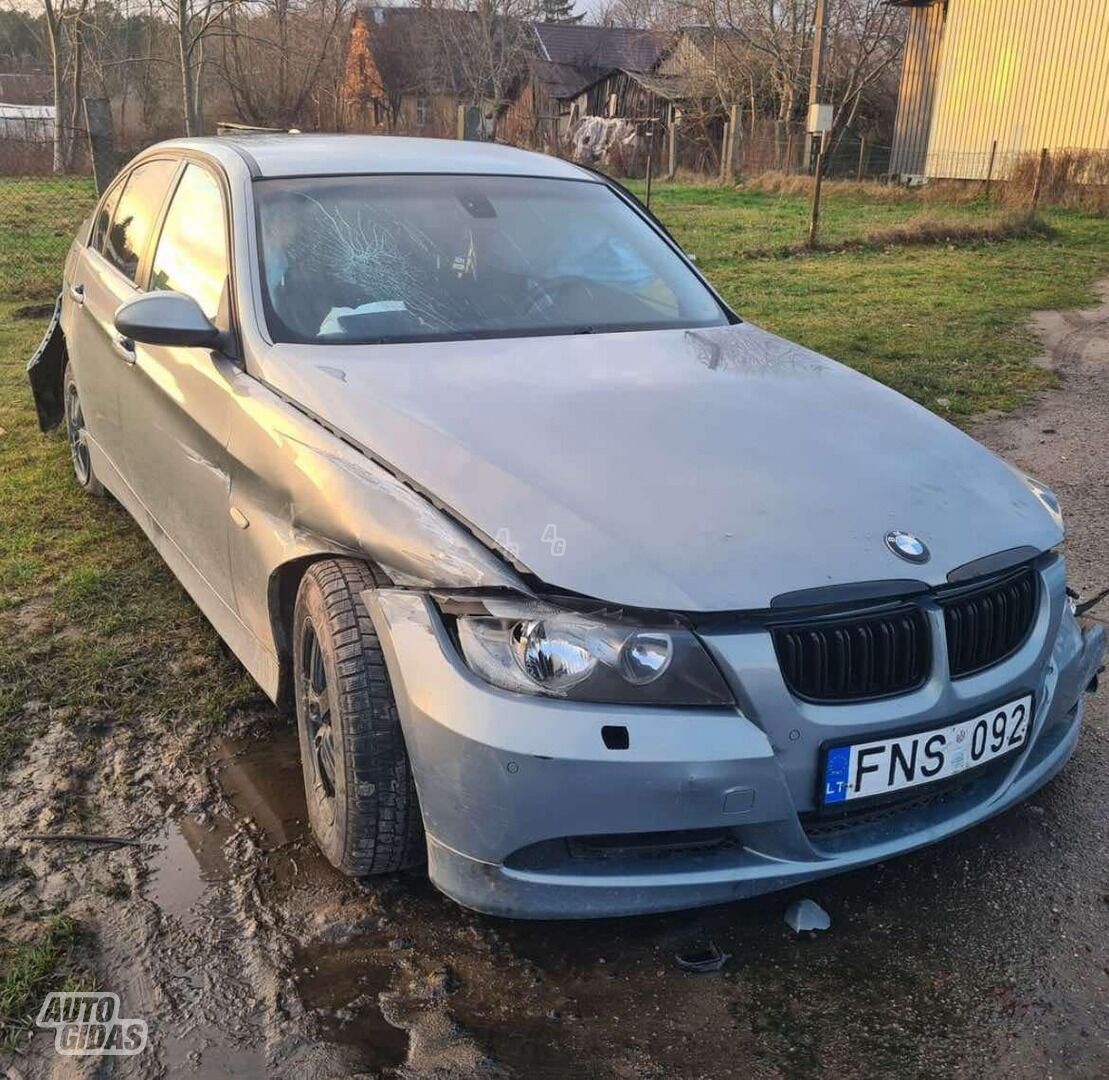 Bmw 320 2005 г запчясти