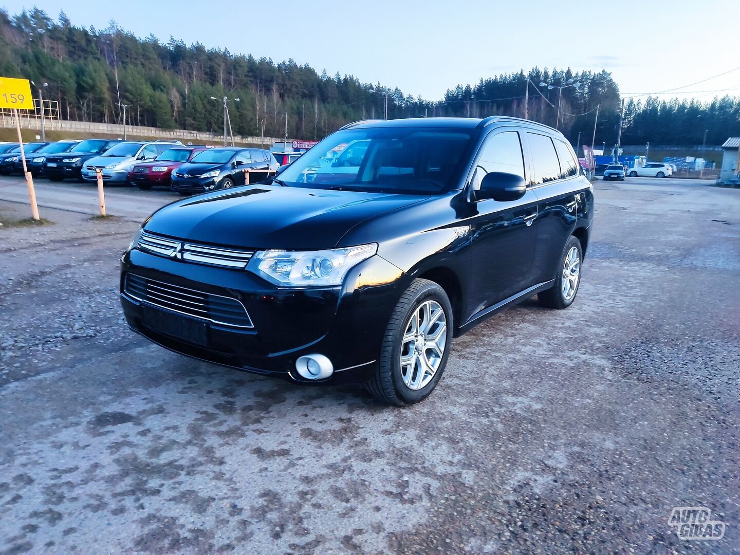 Mitsubishi Outlander 2013 m Visureigis / Krosoveris