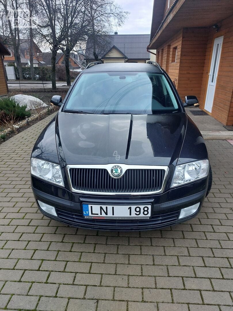 Skoda Octavia 2008 y Hatchback