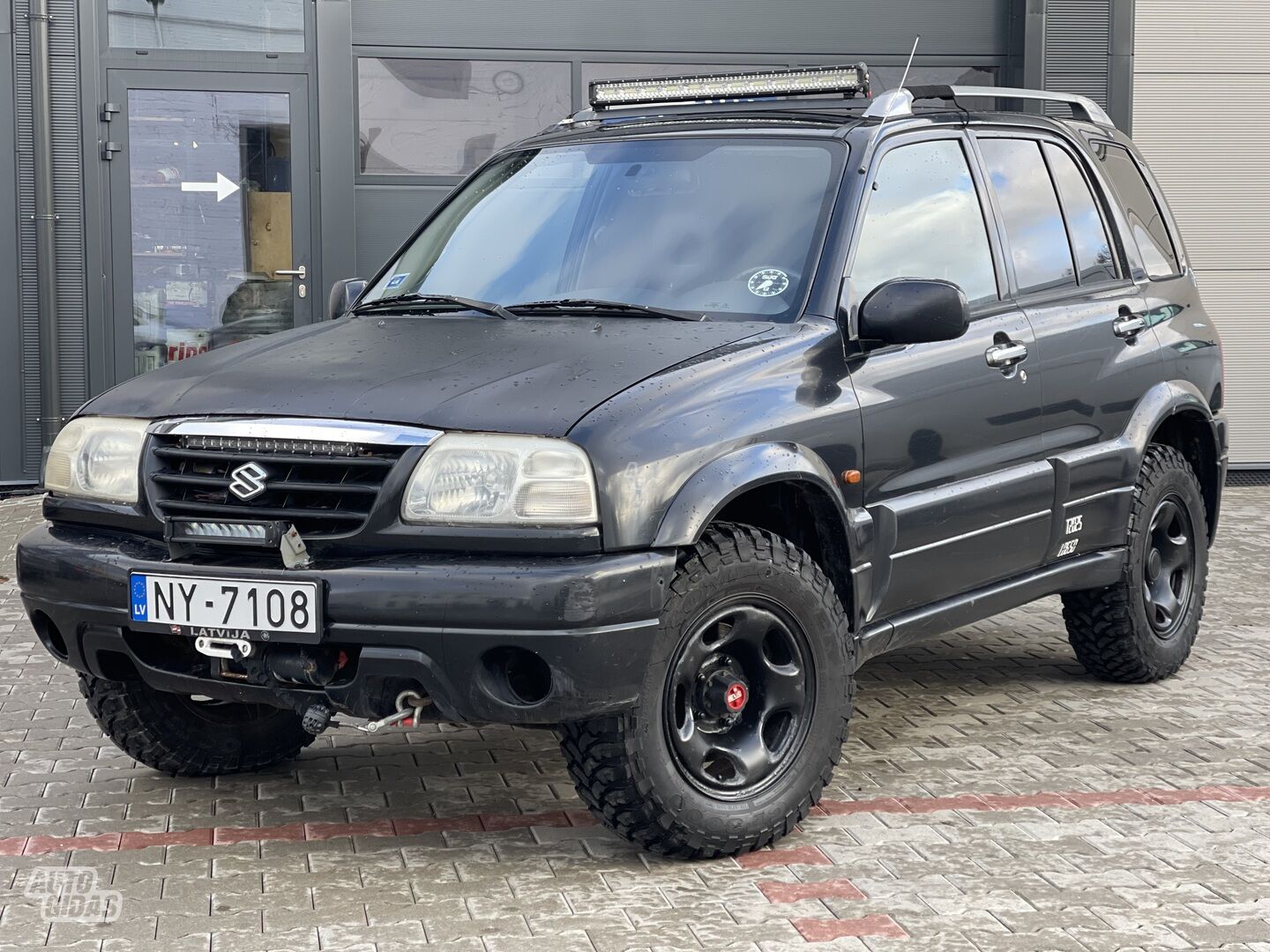 Suzuki Grand Vitara 2005 г Внедорожник / Кроссовер