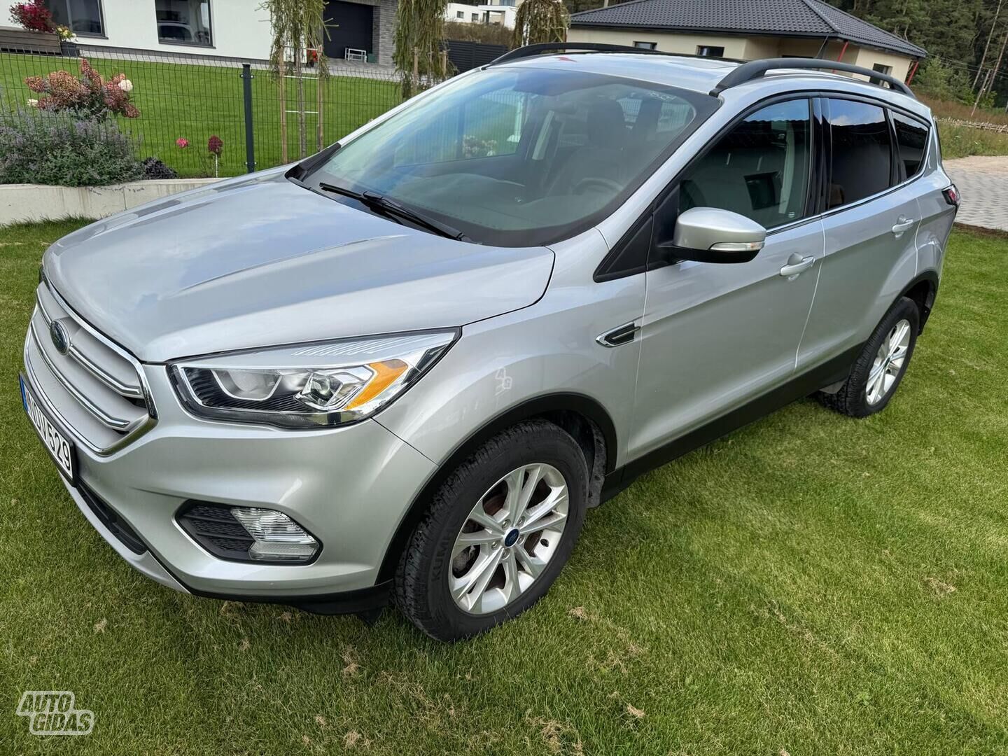 Ford Escape 2018 y Off-road / Crossover