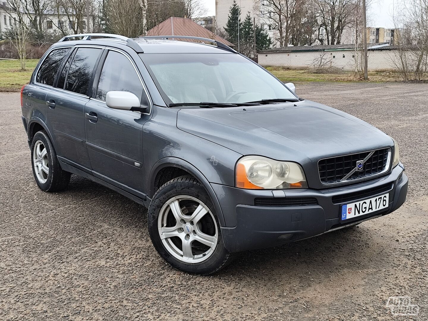 Volvo XC90 2005 y Off-road / Crossover