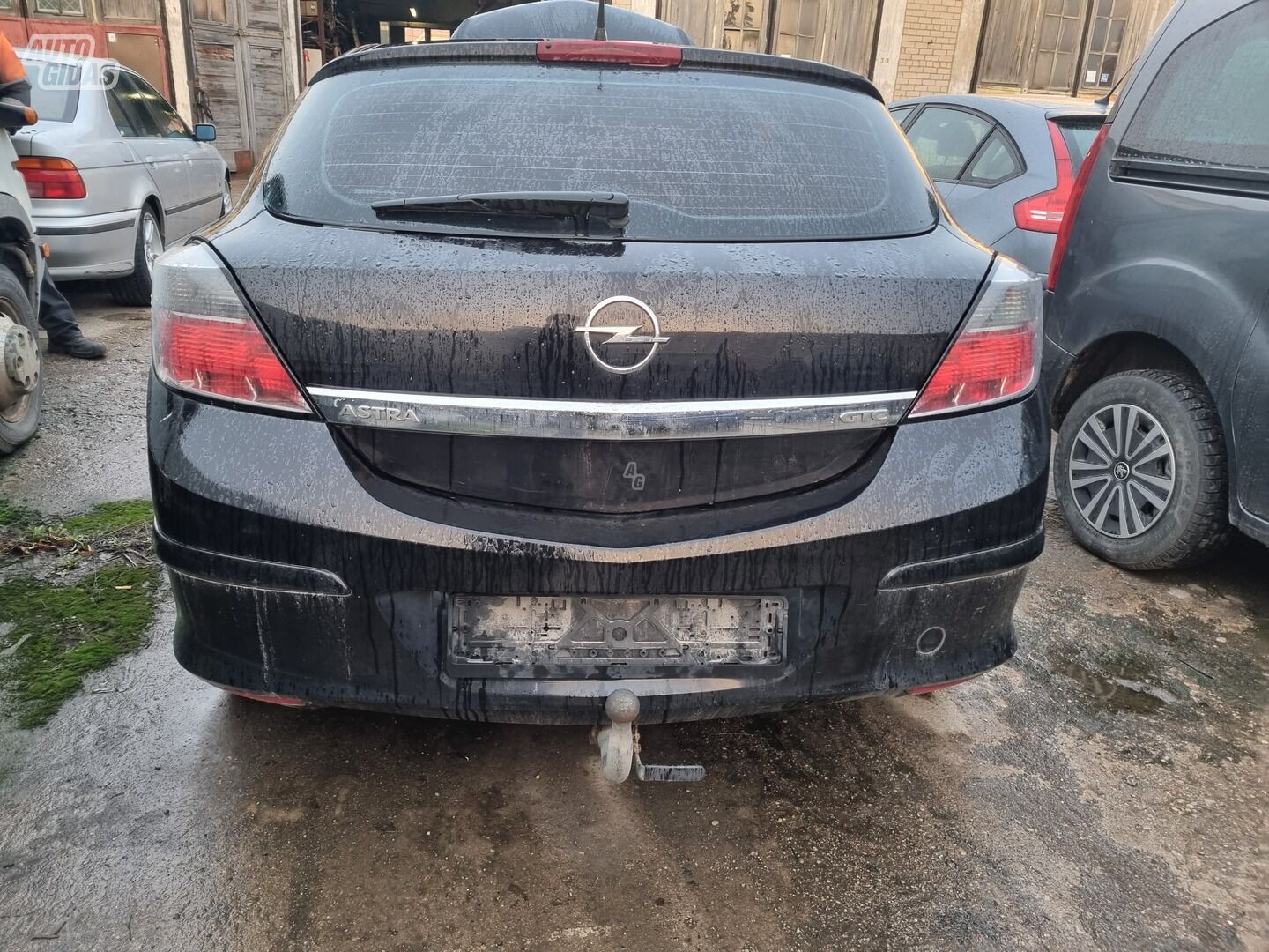 Opel Astra 2006 m dalys