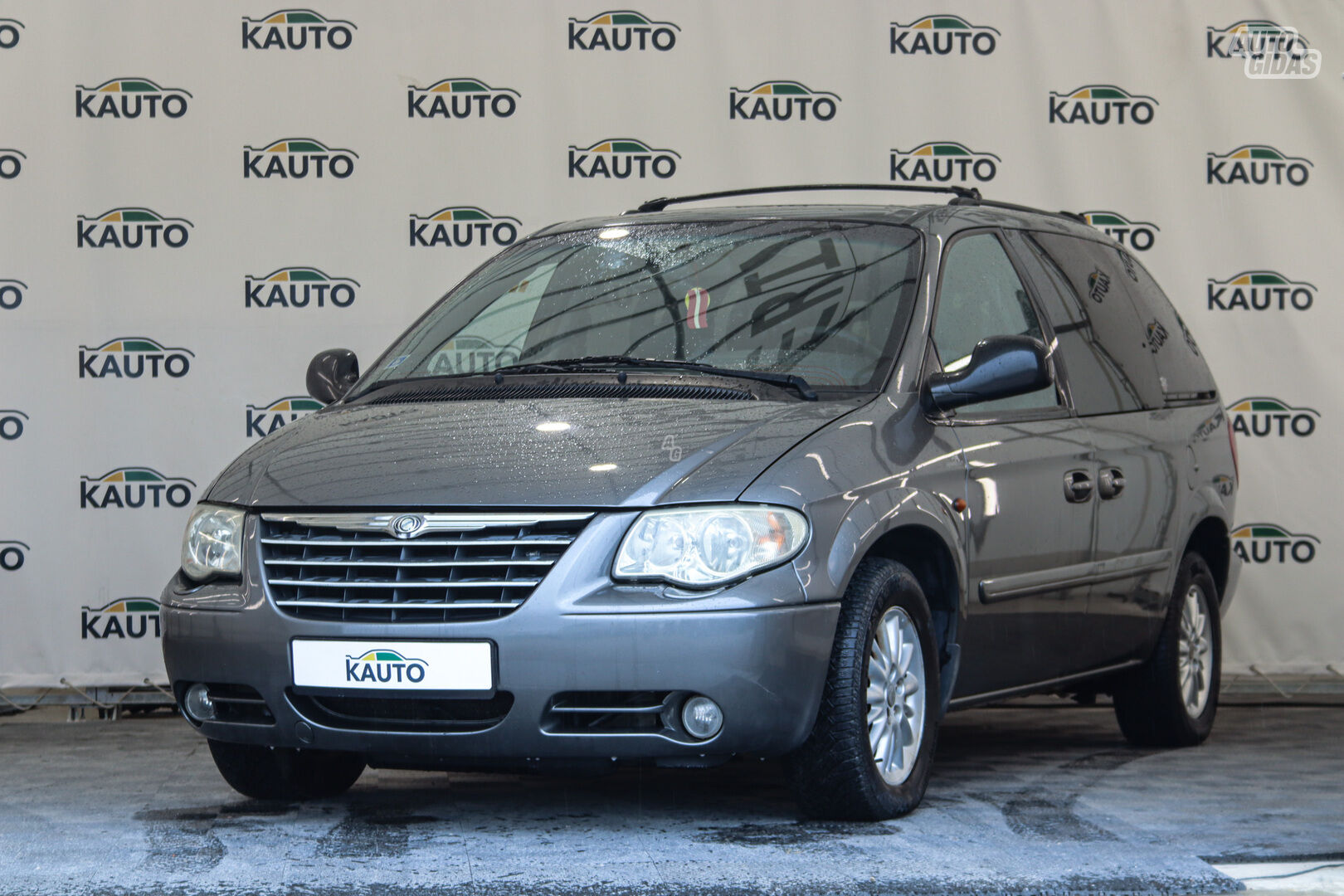 Chrysler Voyager 2007 г Минивэн