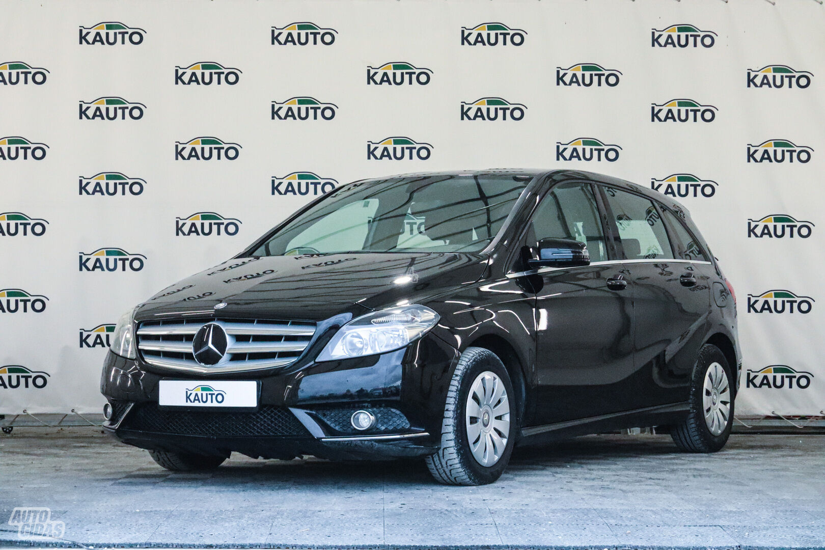 Mercedes-Benz B180 2013 m Vienatūris