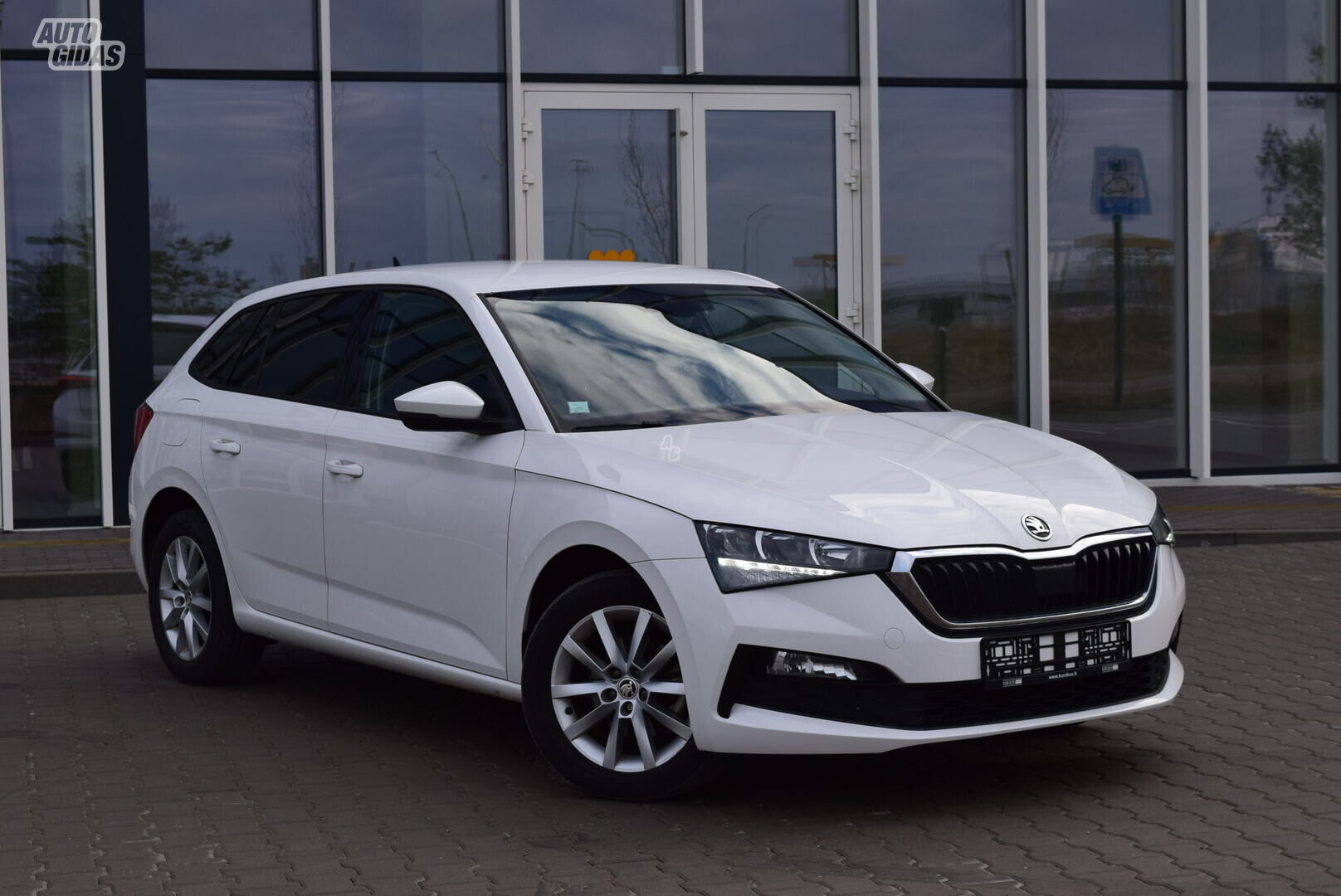 Skoda Scala 2020 y Hatchback