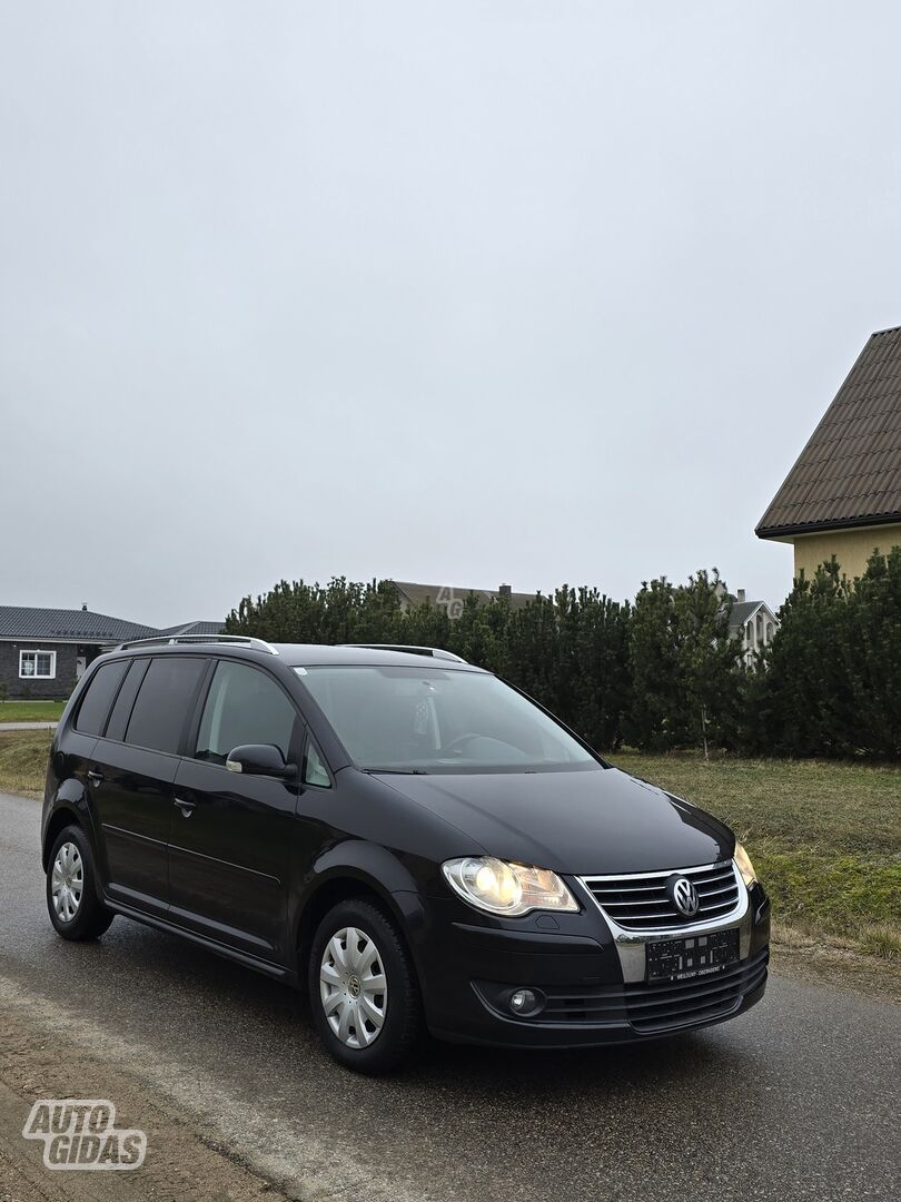 Volkswagen Touran 2008 m Vienatūris