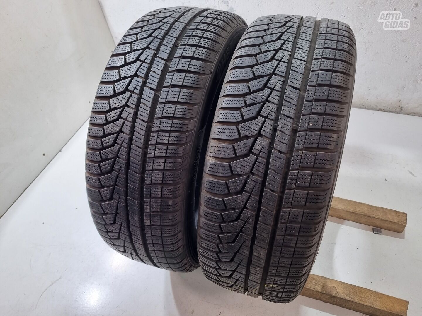 Hankook 7mm, 2020m R17 зимние шины для автомобилей