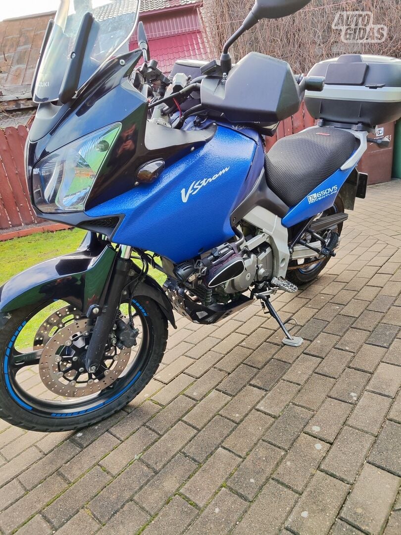 Suzuki DL 2005 y Enduro motorcycle