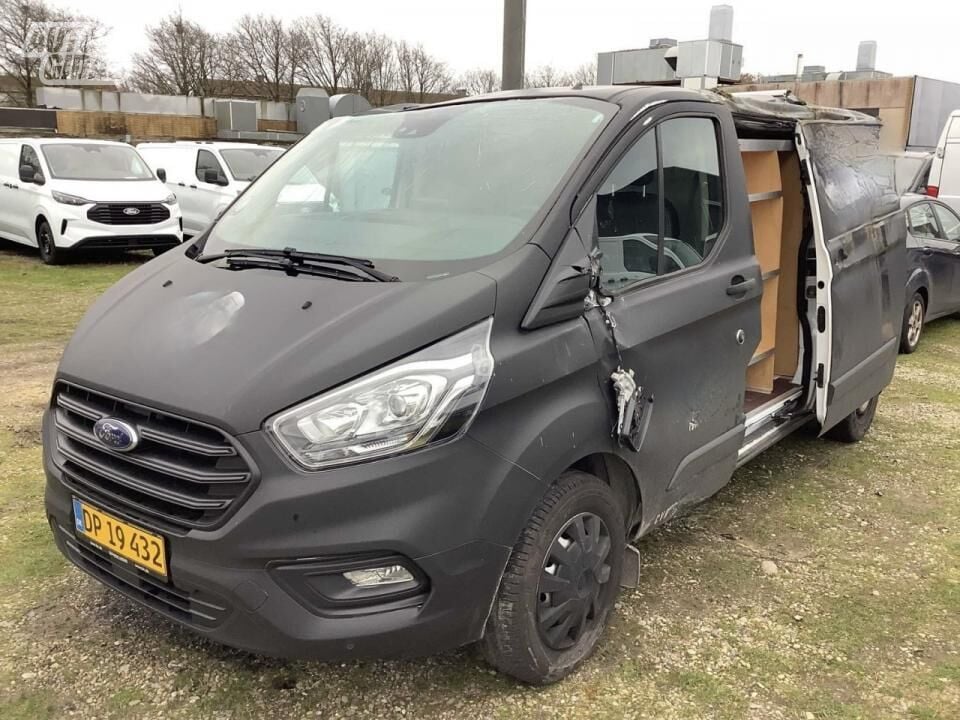 Ford Transit 2022 г Грузовой микроавтобус