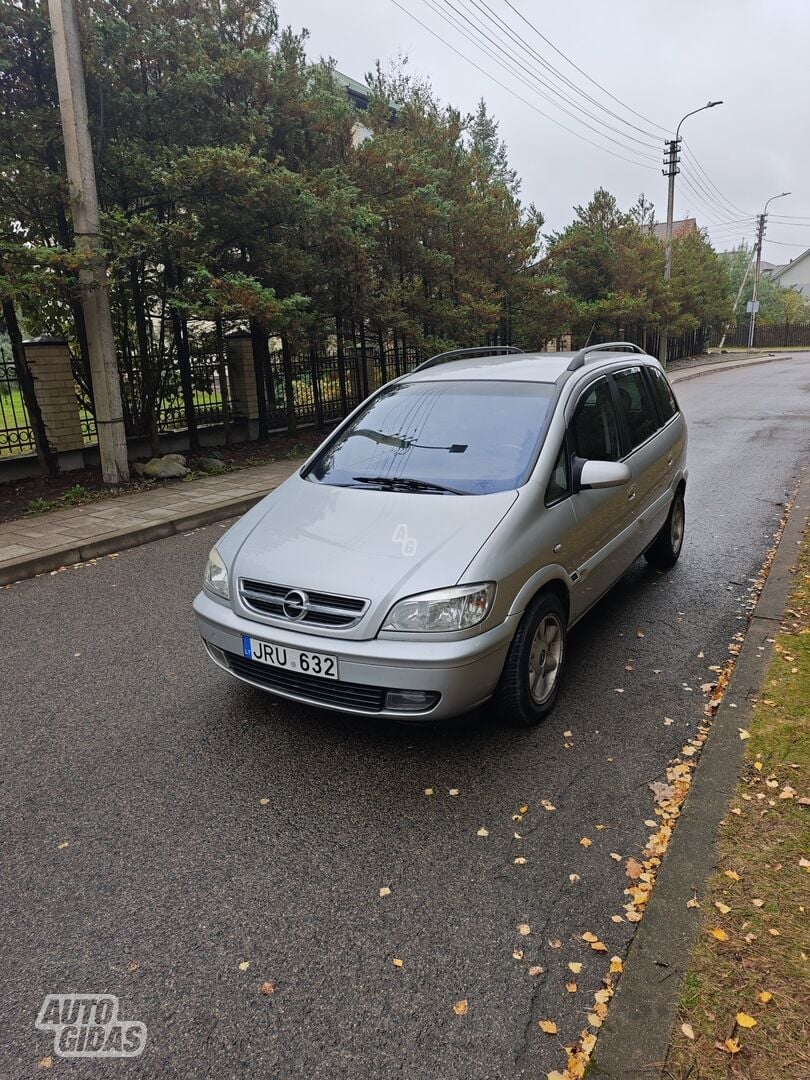 Opel Zafira 2005 г Минивэн