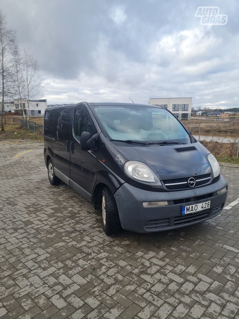 Opel Vivaro 2006 y Van