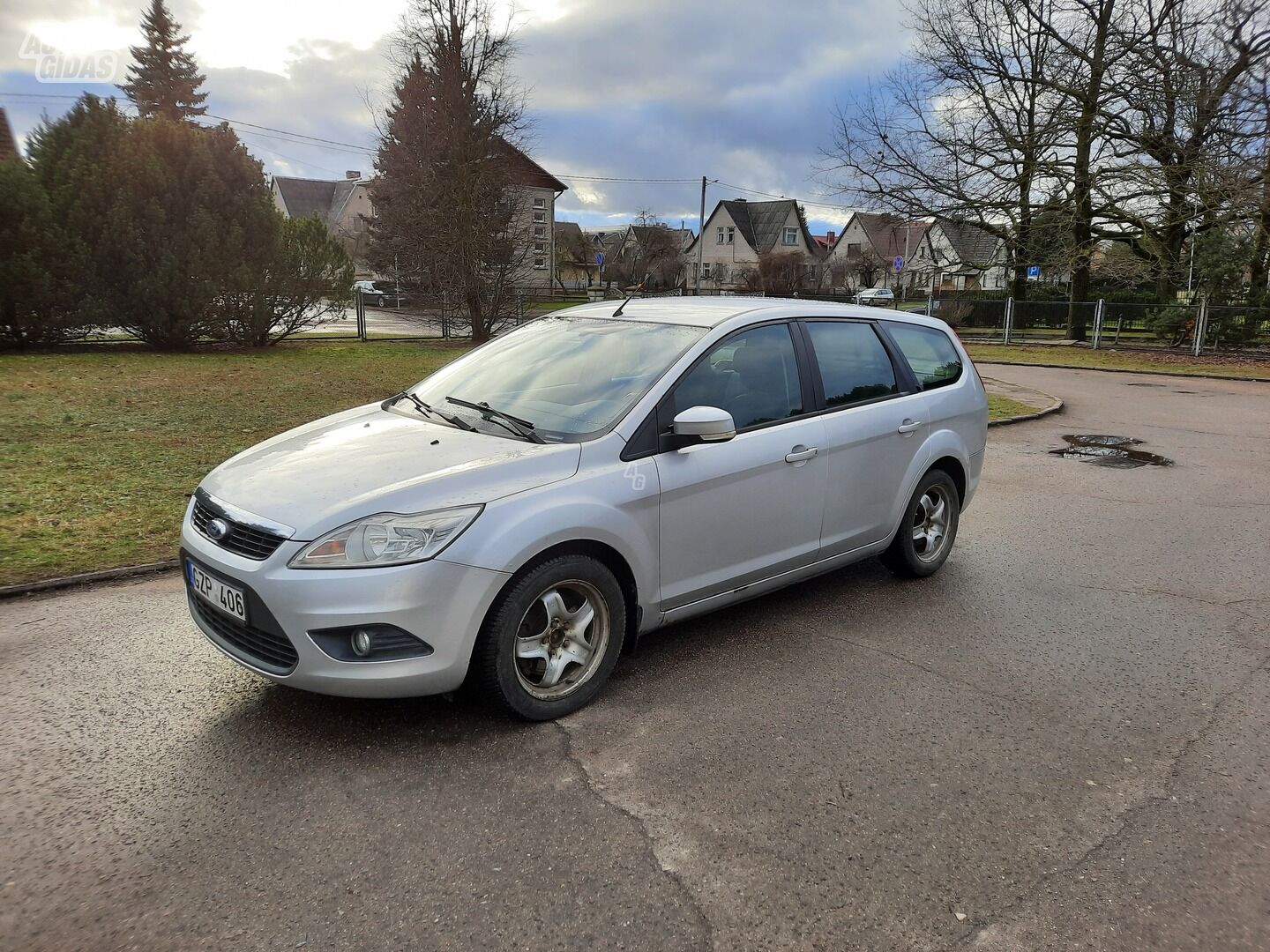 Ford Focus 2010 m Universalas