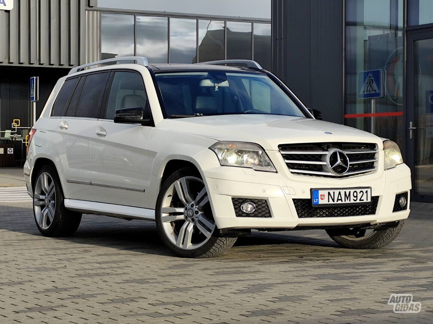 Mercedes-Benz 2008 m Visureigis / Krosoveris