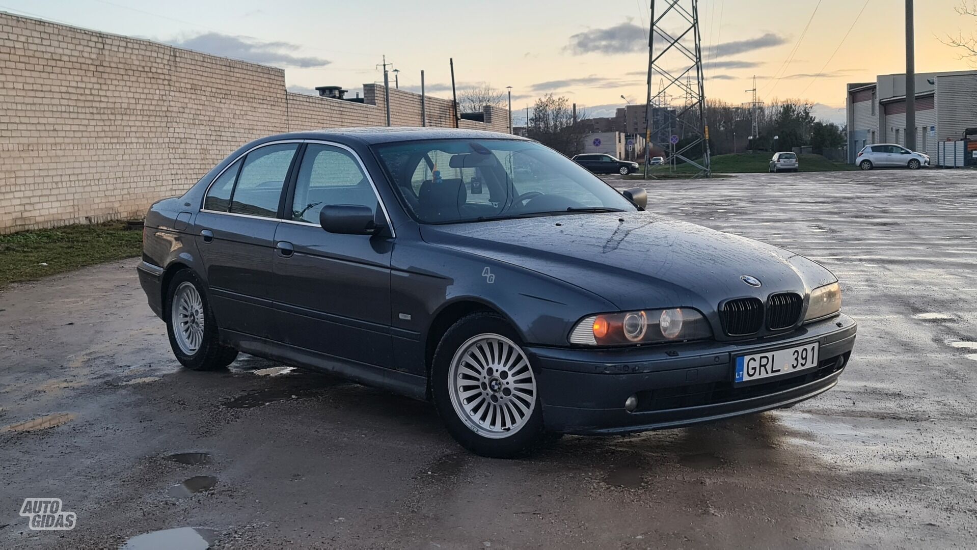 Bmw 520 2000 m Sedanas