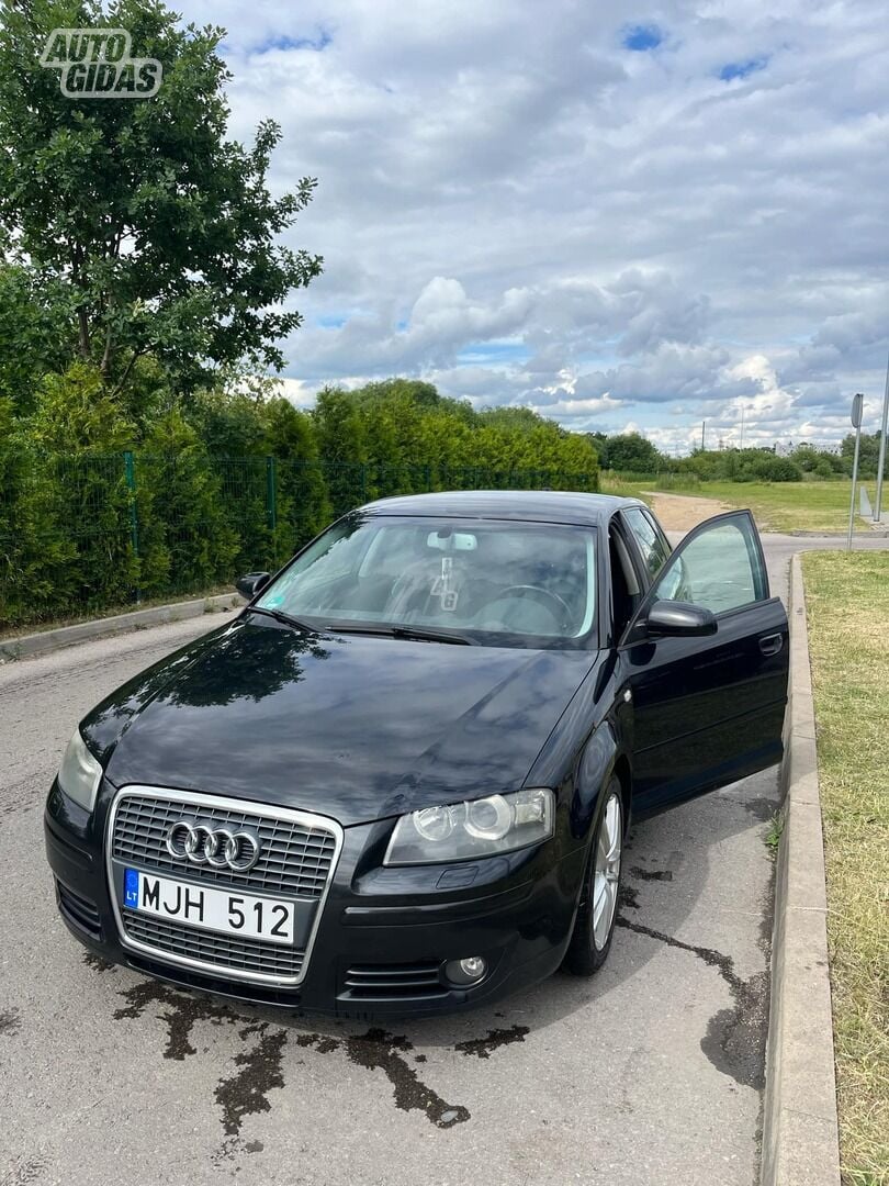 Audi A3 2004 г Хэтчбек