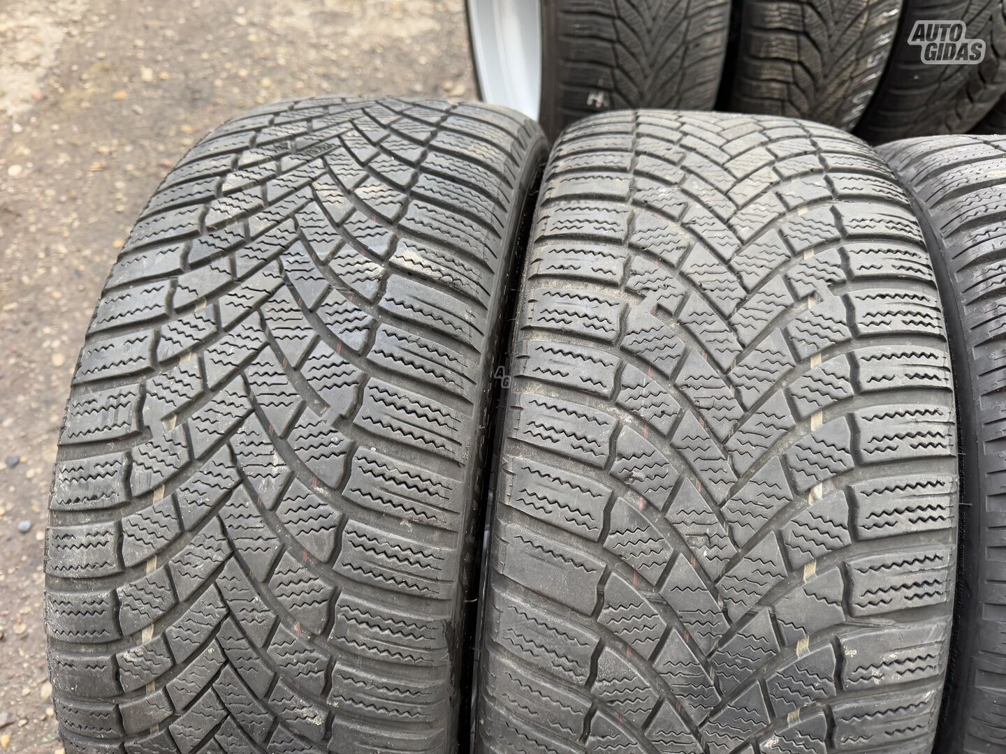 Bridgestone Siunciam, 4mm 2021m R18 winter tyres passanger car