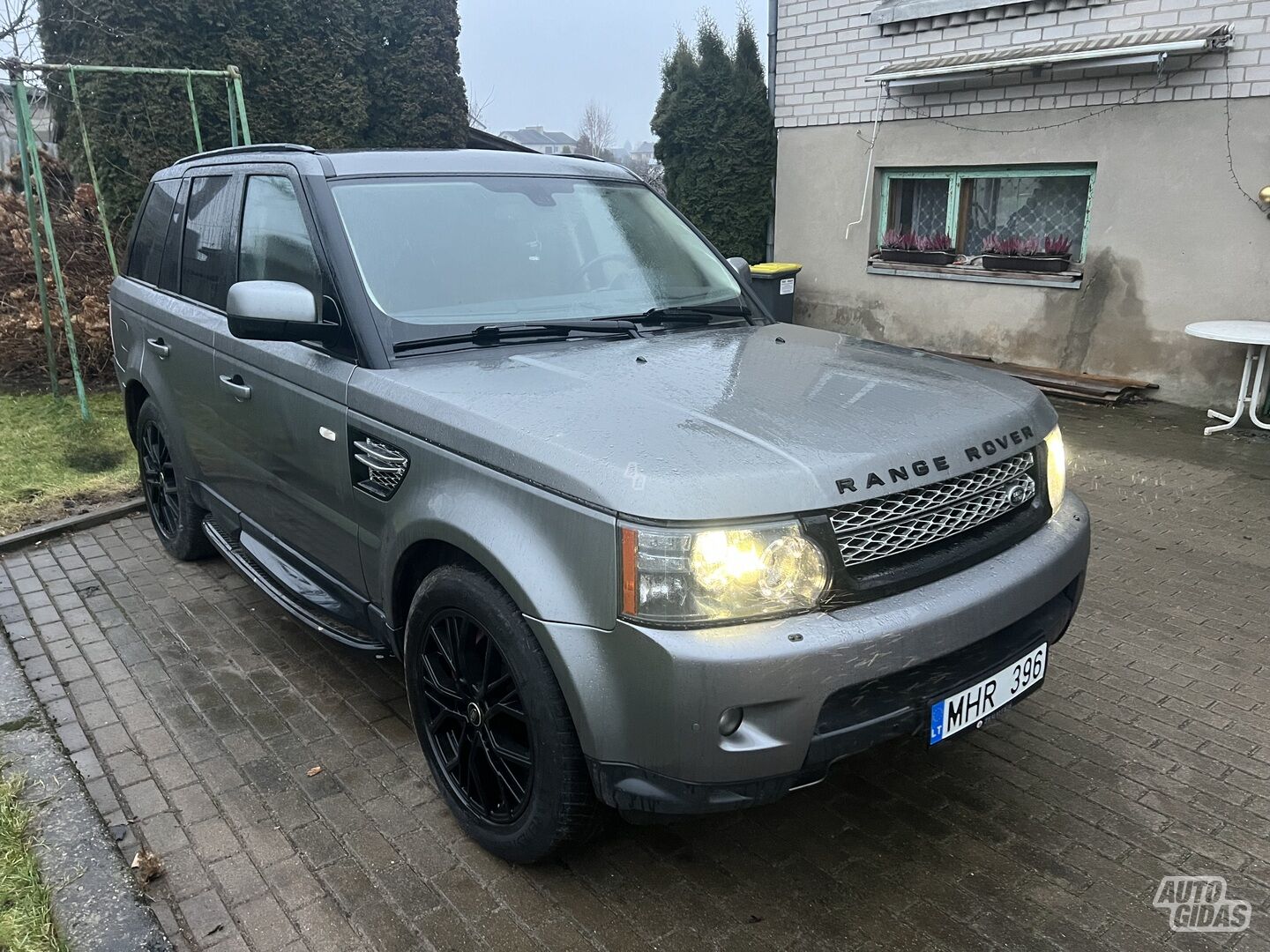 Land Rover Range Rover Sport 2008 г Внедорожник / Кроссовер