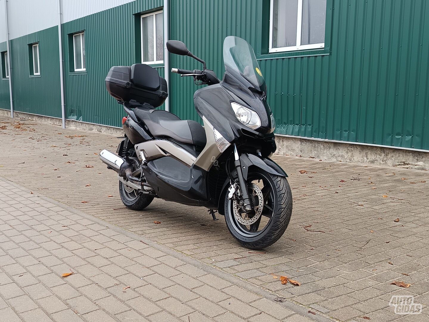 Yamaha X-max 2013 y Scooter / moped