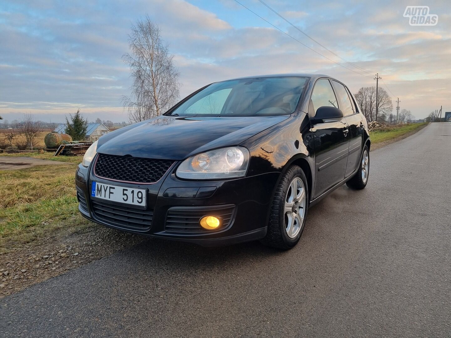 Volkswagen Golf 2004 г Хэтчбек