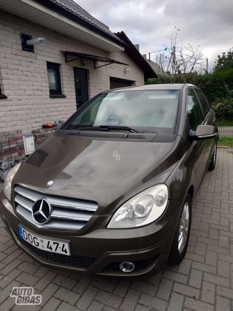 Mercedes-Benz B 180 2011 m Hečbekas