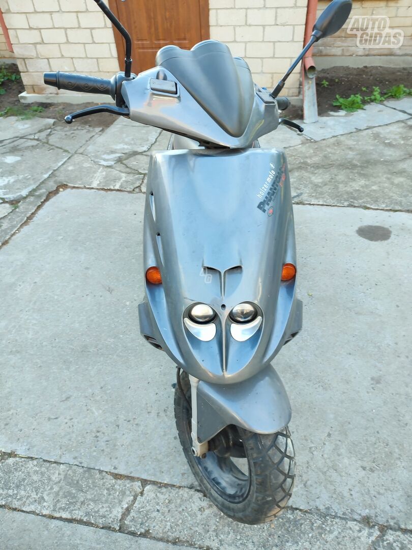 Malaguti F12 2000 y Scooter / moped