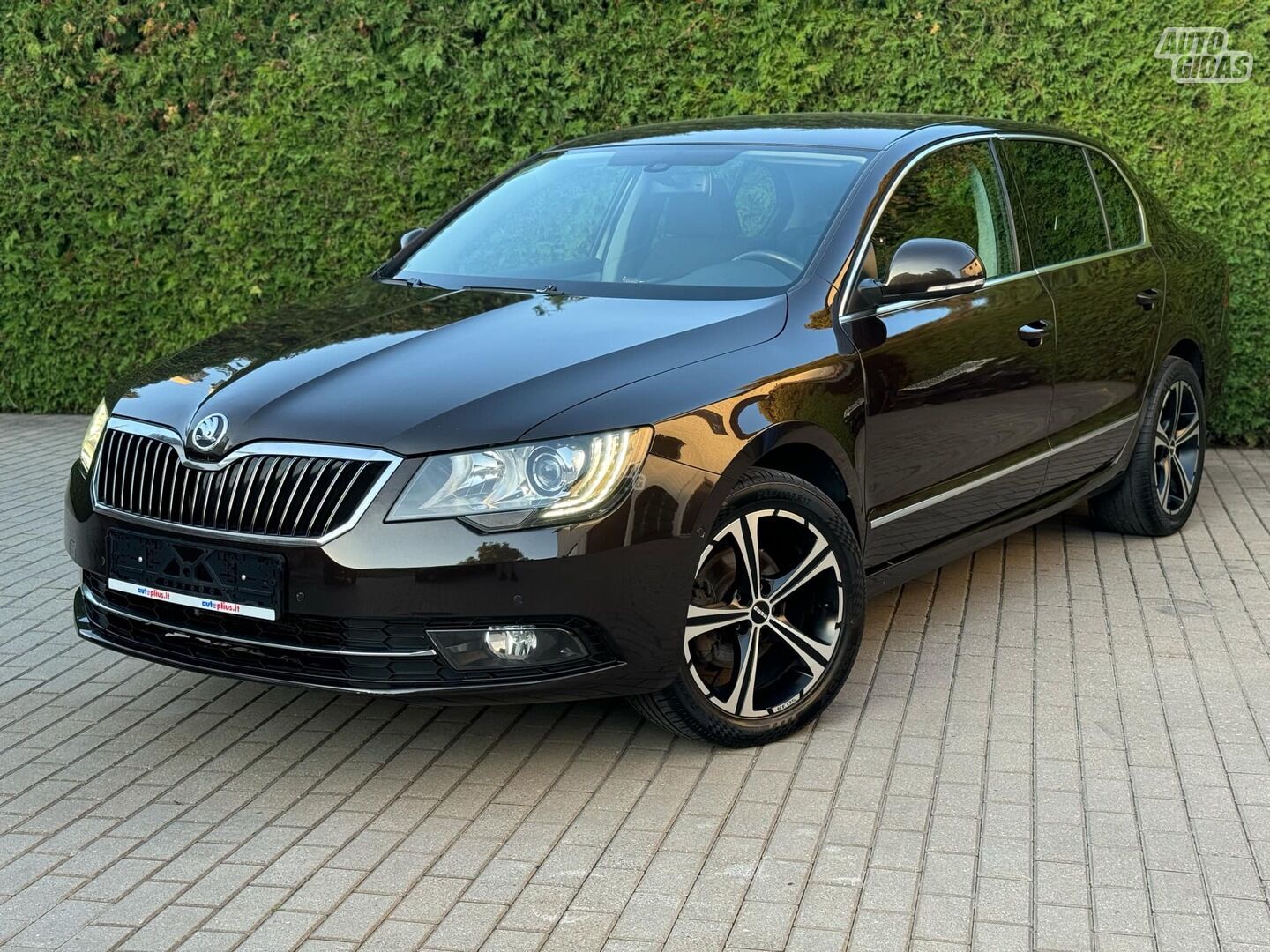 Skoda Superb 2015 m Hečbekas