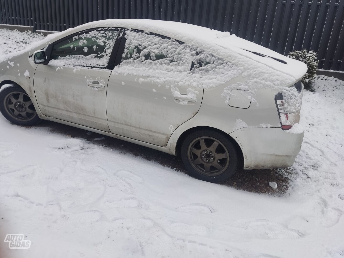 Toyota Prius 2005 m nuoma