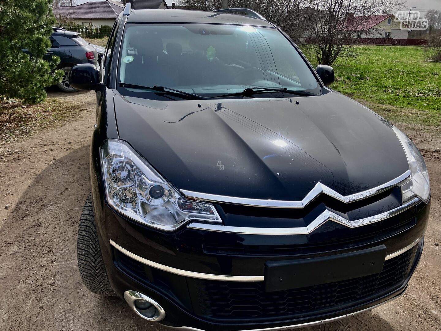 Citroen C-Crosser 2010 y Off-road / Crossover