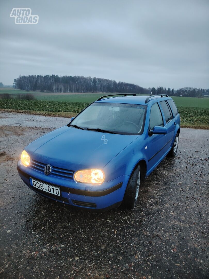 Volkswagen Golf 2000 г Универсал