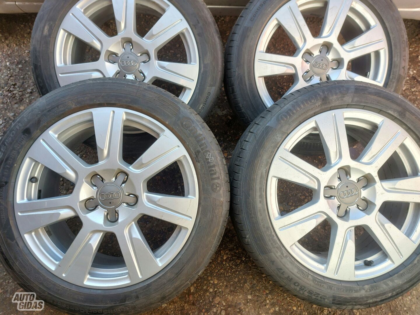 Light alloy R17 rims