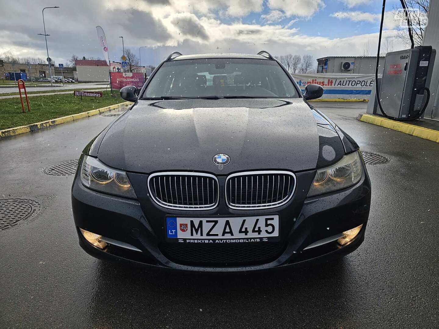 Bmw 320 2010 m Universalas