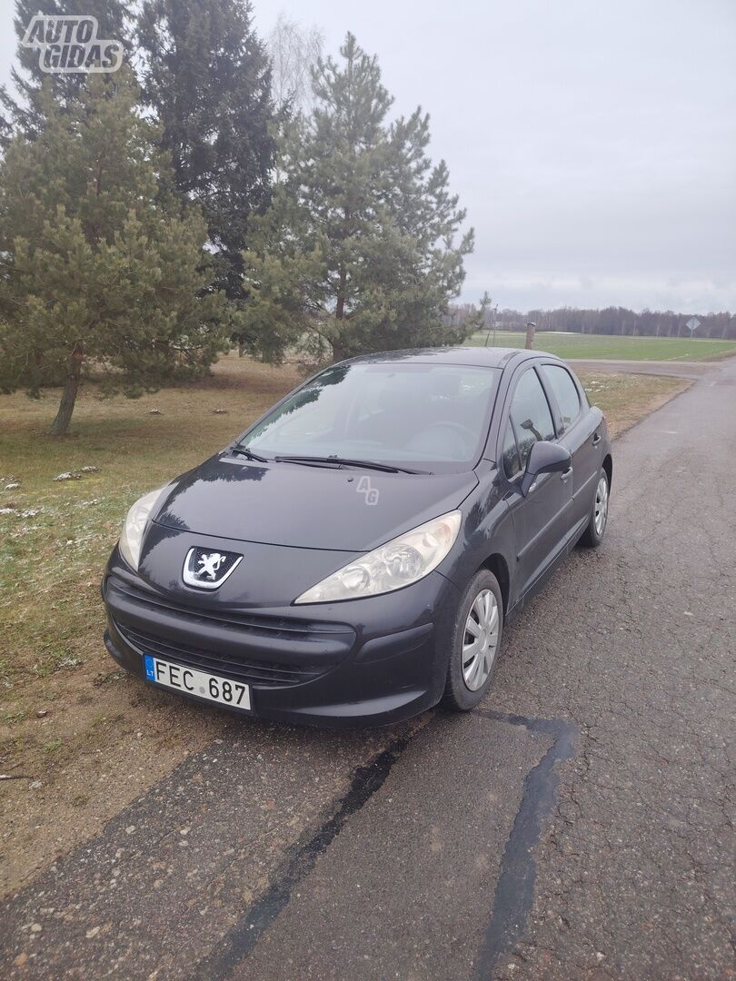 Peugeot 207 2006 y Hatchback