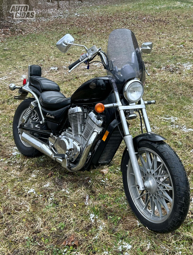 Suzuki Intruder 1986 г Чопер / Cruiser / Custom мотоцикл