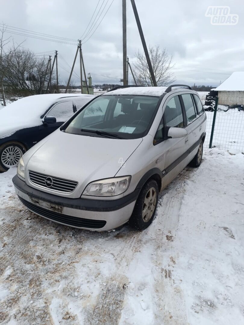 Opel Zafira A DTI 2000 m dalys