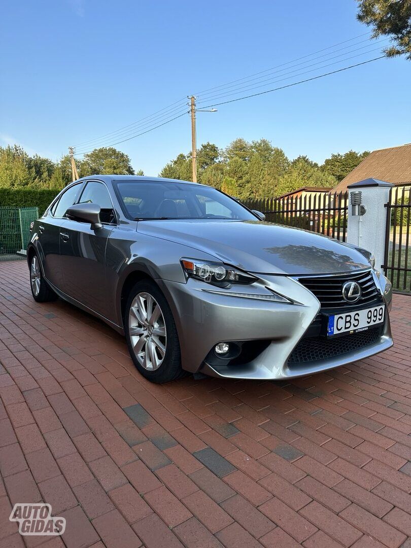 Lexus IS 250 2015 y Sedan