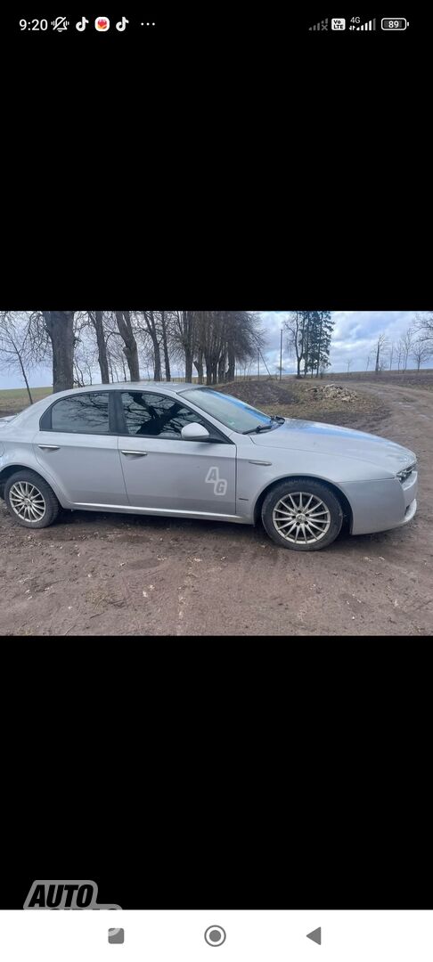 Alfa Romeo 159 2000 m dalys