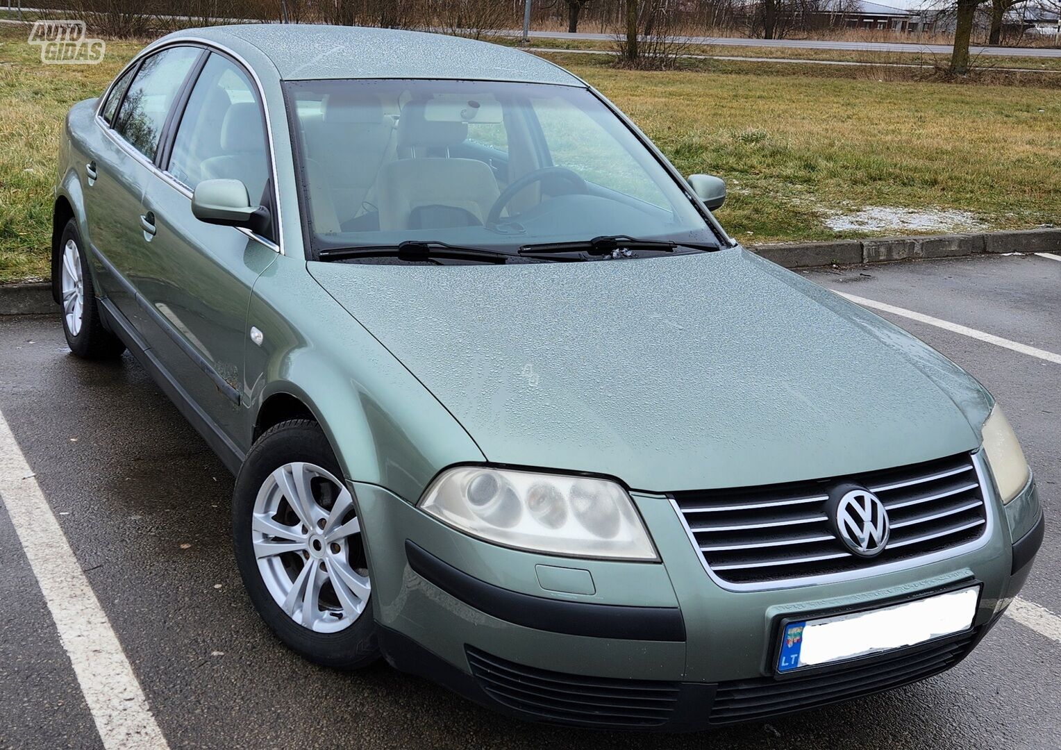 Volkswagen Passat 2001 y Sedan