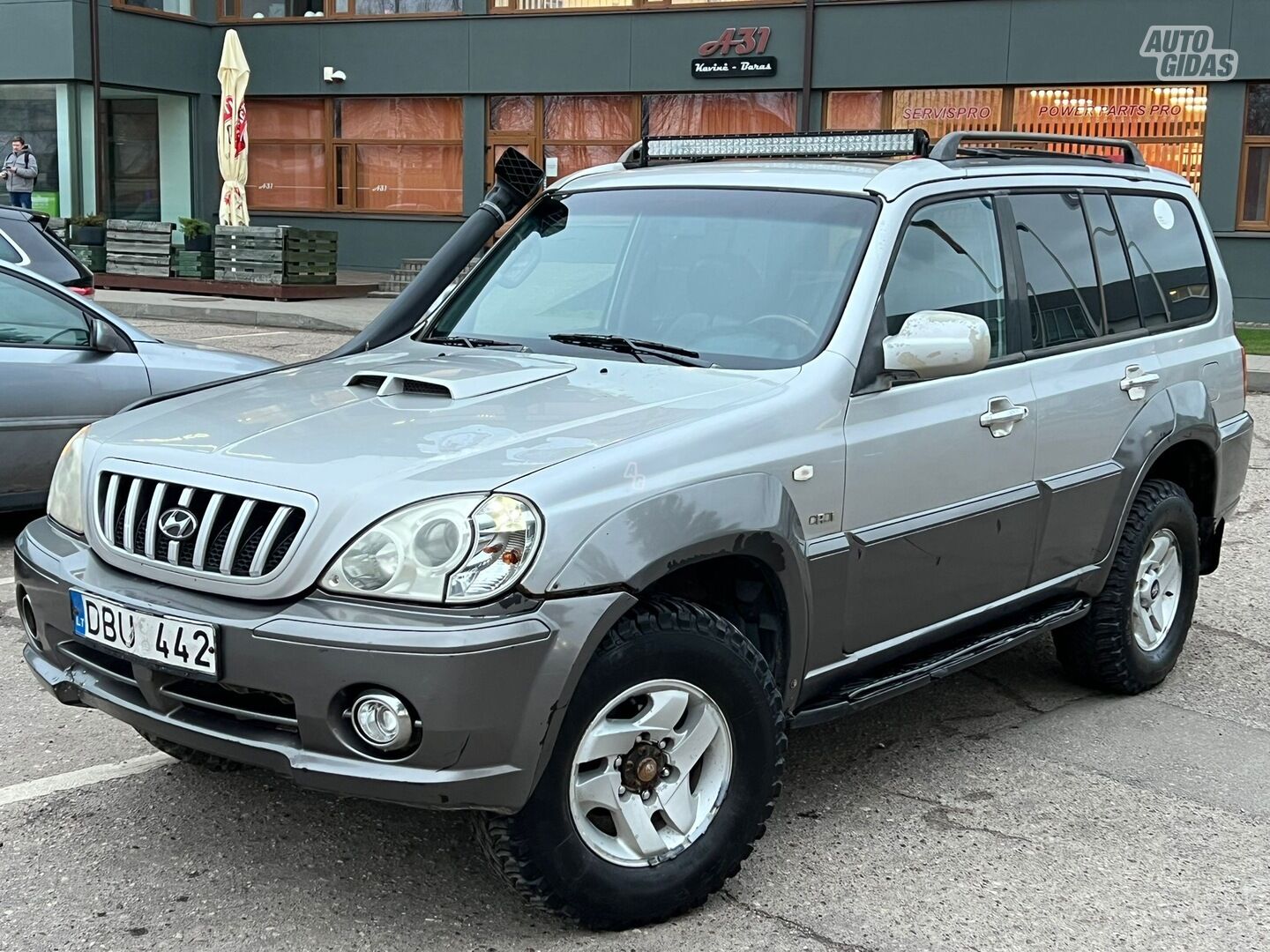 Hyundai Terracan 2002 г Внедорожник / Кроссовер