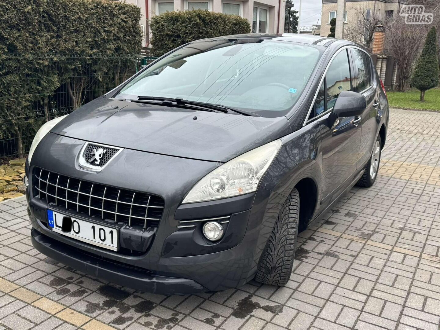 Peugeot 3008 2011 y Hatchback