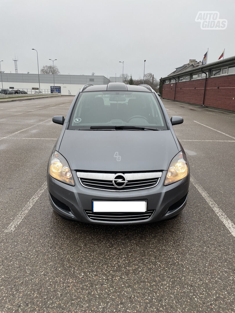 Opel Zafira 2006 y Van