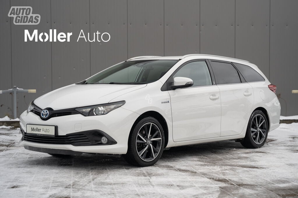 Toyota Auris 2019 y Wagon