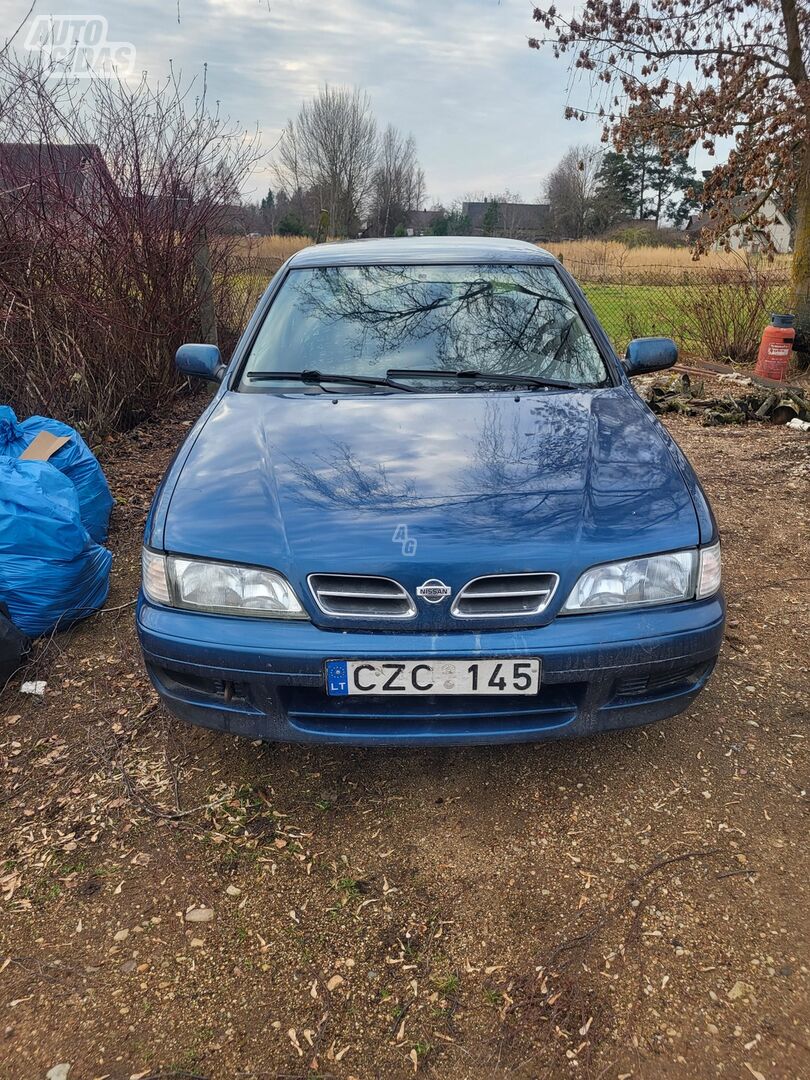 Nissan Primera 1999 г Седан