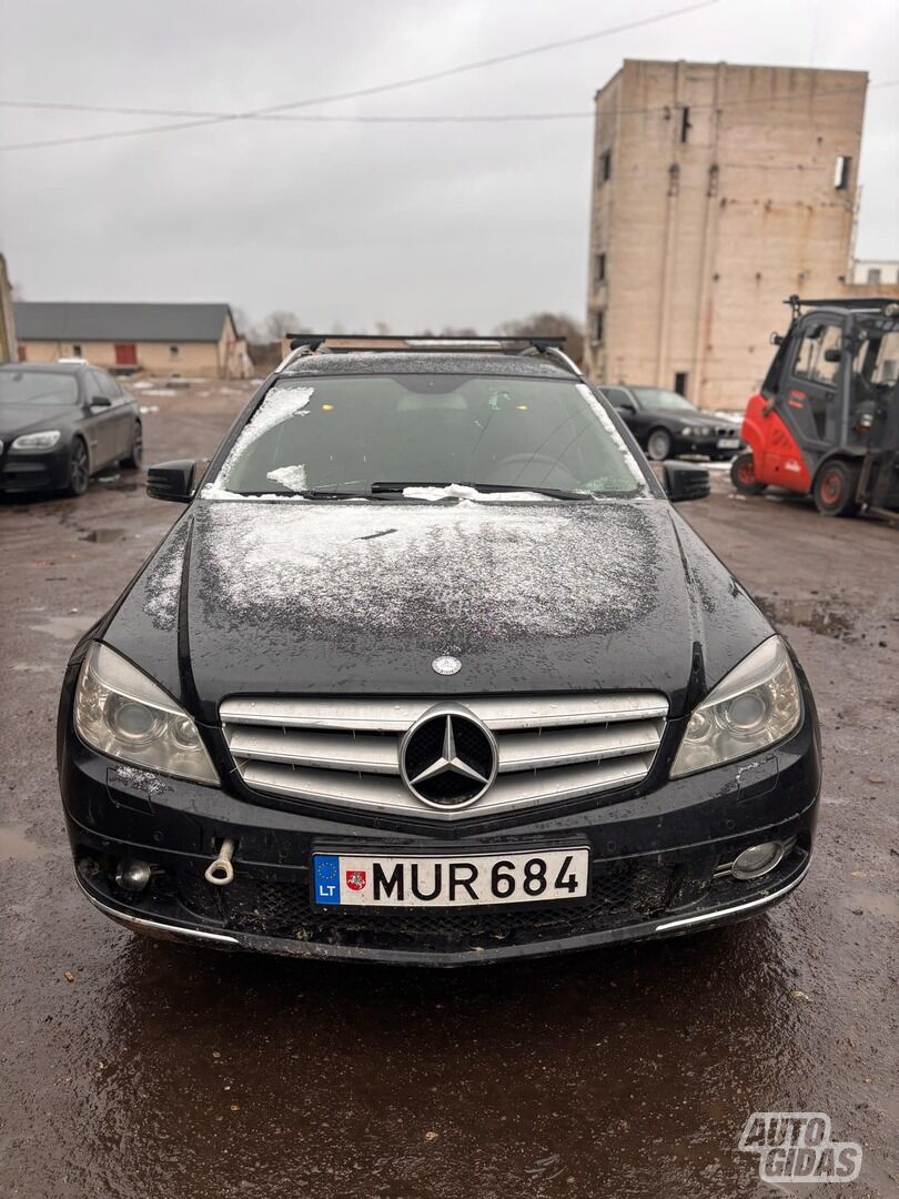 Mercedes-Benz C 220 2010 г запчясти