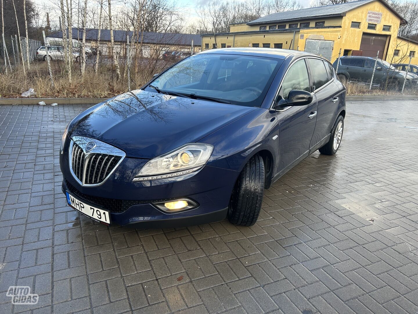 Lancia Delta 2009 m Hečbekas