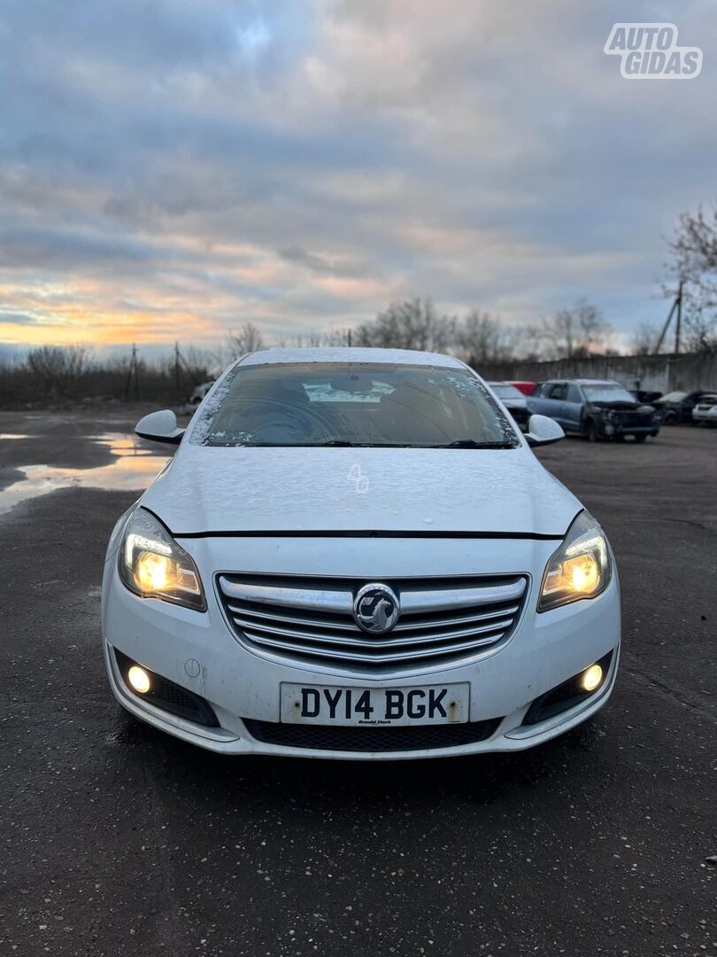 Opel Insignia 2015 m dalys